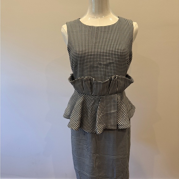 fray id Dresses & Skirts - Black and White Gingham Peplum Dress